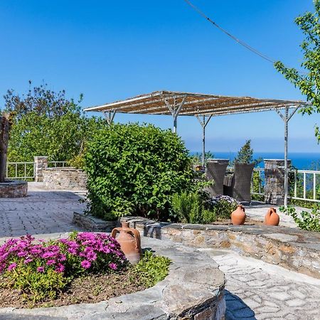 Vainas Belvedere Villa Skopelos Town Exterior foto