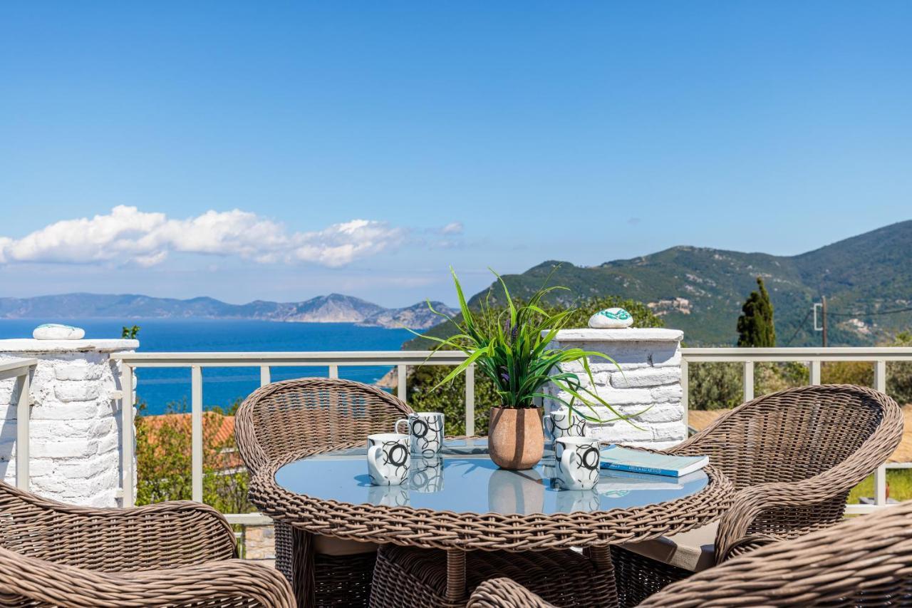 Vainas Belvedere Villa Skopelos Town Exterior foto