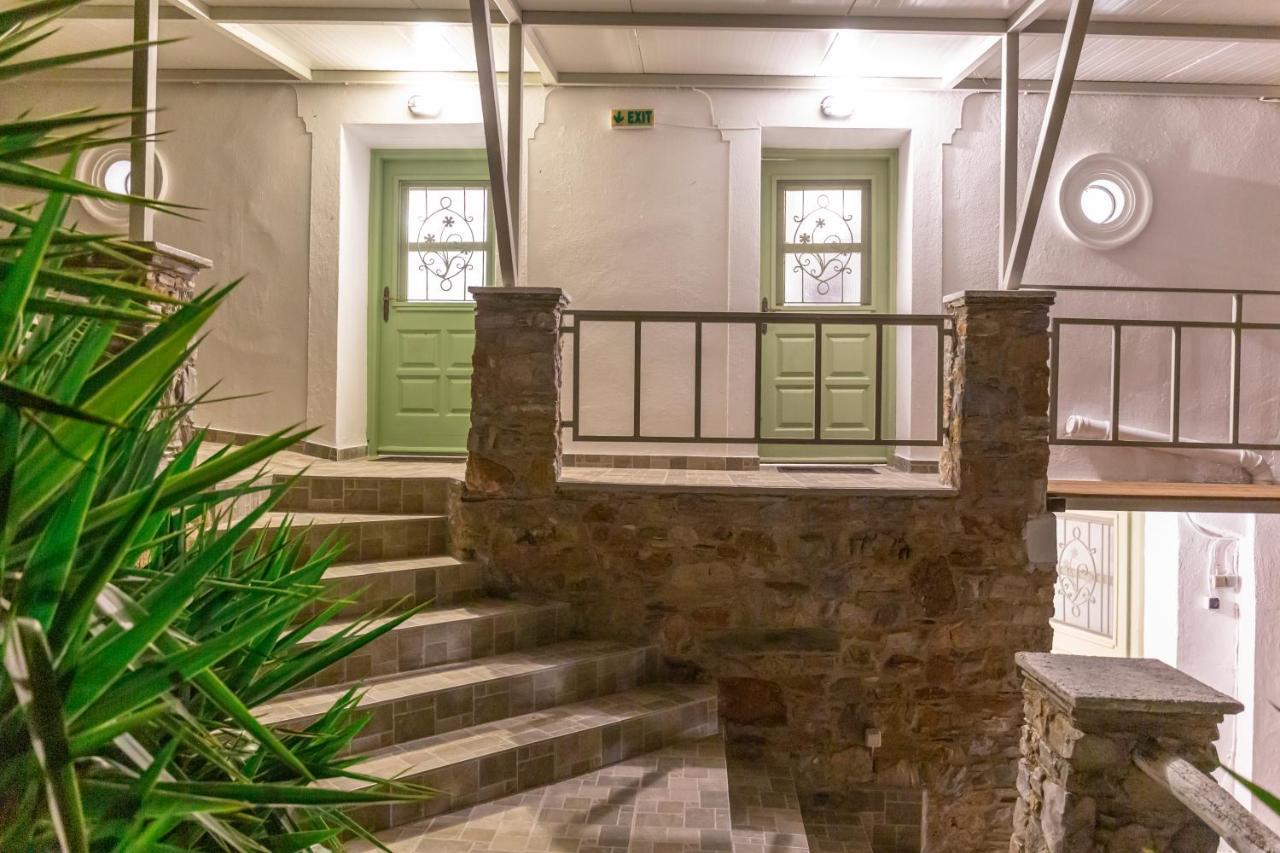 Vainas Belvedere Villa Skopelos Town Exterior foto
